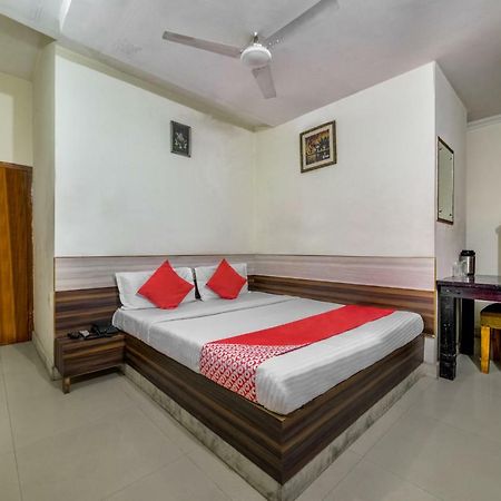 Oyo 40791 Hotel Hot N Fast Suratgarh Zewnętrze zdjęcie