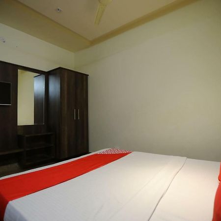 Oyo 40791 Hotel Hot N Fast Suratgarh Zewnętrze zdjęcie