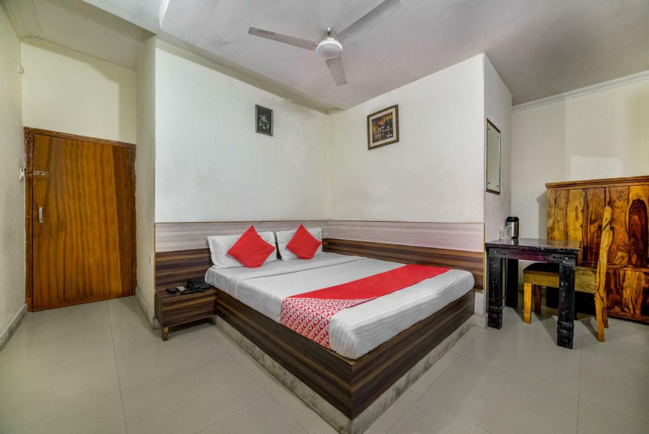 Oyo 40791 Hotel Hot N Fast Suratgarh Zewnętrze zdjęcie