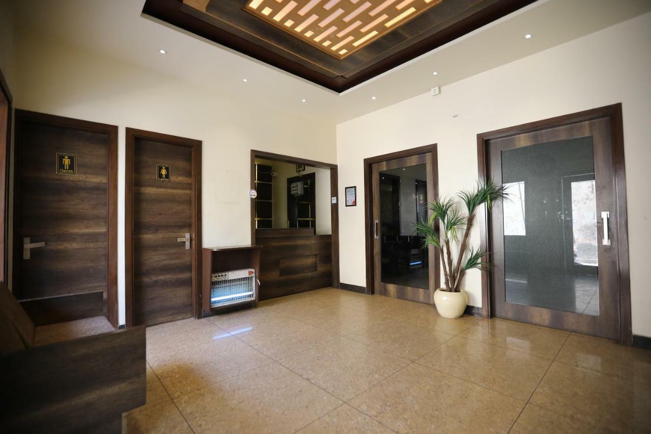 Oyo 40791 Hotel Hot N Fast Suratgarh Zewnętrze zdjęcie
